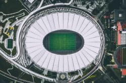 开云体育app-跨界收割者，当热火灼透紫金，恩比德在欧冠舞台的终极接管