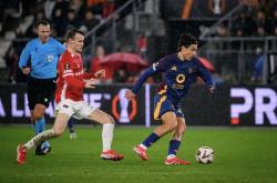 开云体育下载-罗马遭遇客场失利，争四形势再次凶险的简单介绍