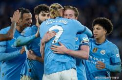 开云体育在线-热那亚曼城两连胜！斯特林速率破门助攻的简单介绍