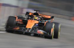 开云体育中国-包含红牛车队碾压红牛二队，诺里斯关键制胜的词条