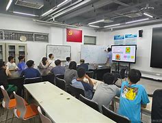 包含数据分析：奥克兰城历史战绩与本届展望的词条