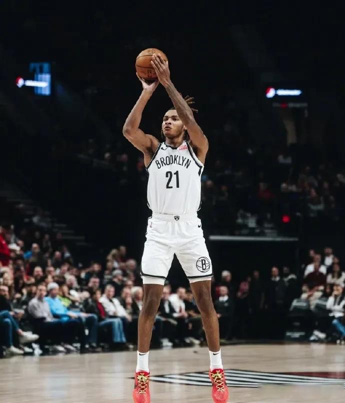 开拓者主场击败篮网，保持主场不败的简单介绍