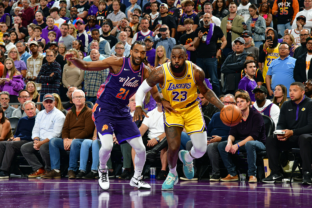 湖人遭遇重大失利，被灰熊击败