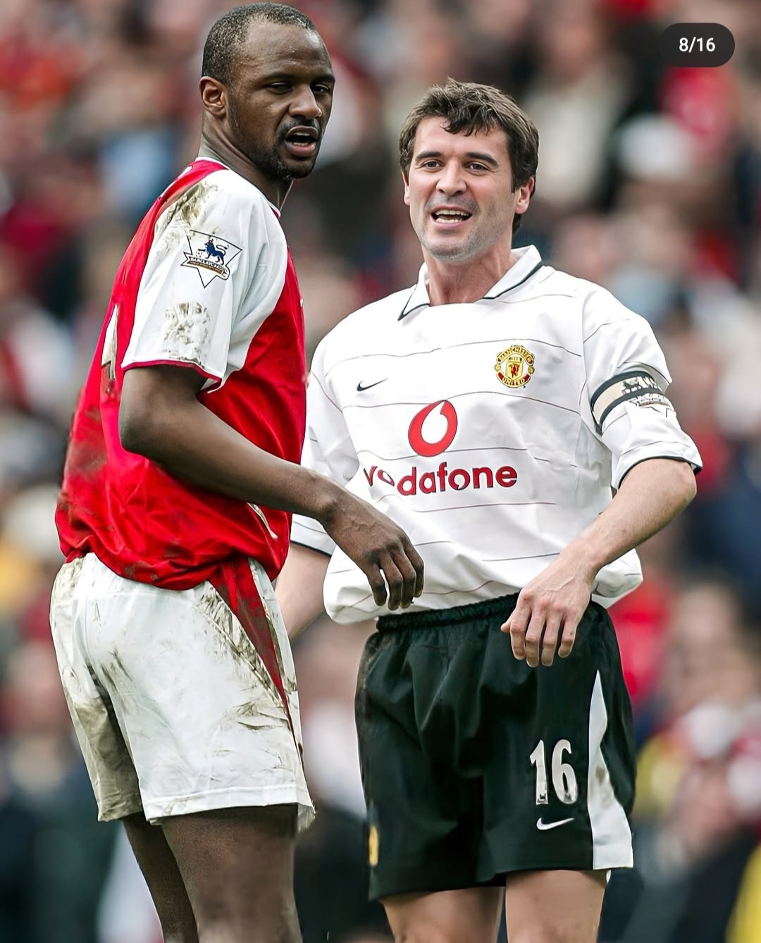 激烈对抗球员表现出色,令人叹为观止 激烈对抗球员表现出色,令人叹为观止