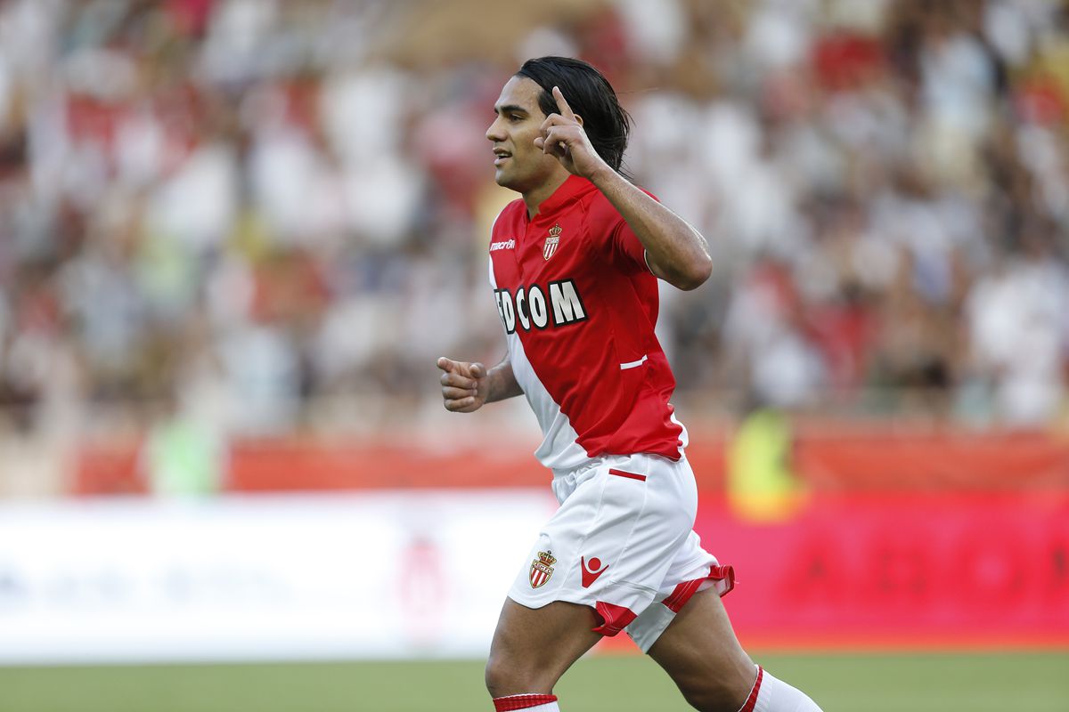 里尔球员助攻连连，球队前进势不可挡的简单介绍