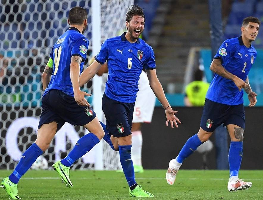 欧洲杯预选赛决赛大战：比利时VS瑞士交锋的简单介绍