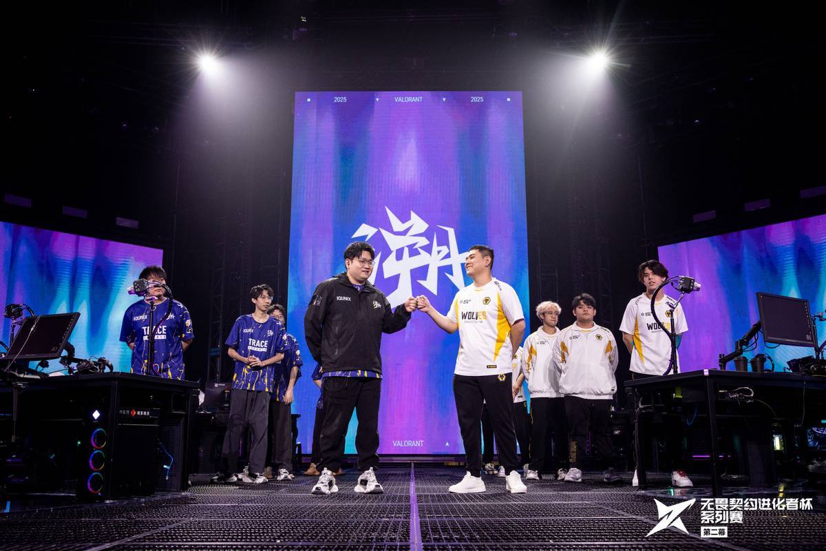 DRX血洗EDG，Scout团战一打五激烈交锋四强赛，留下经典瞬间的简单介绍