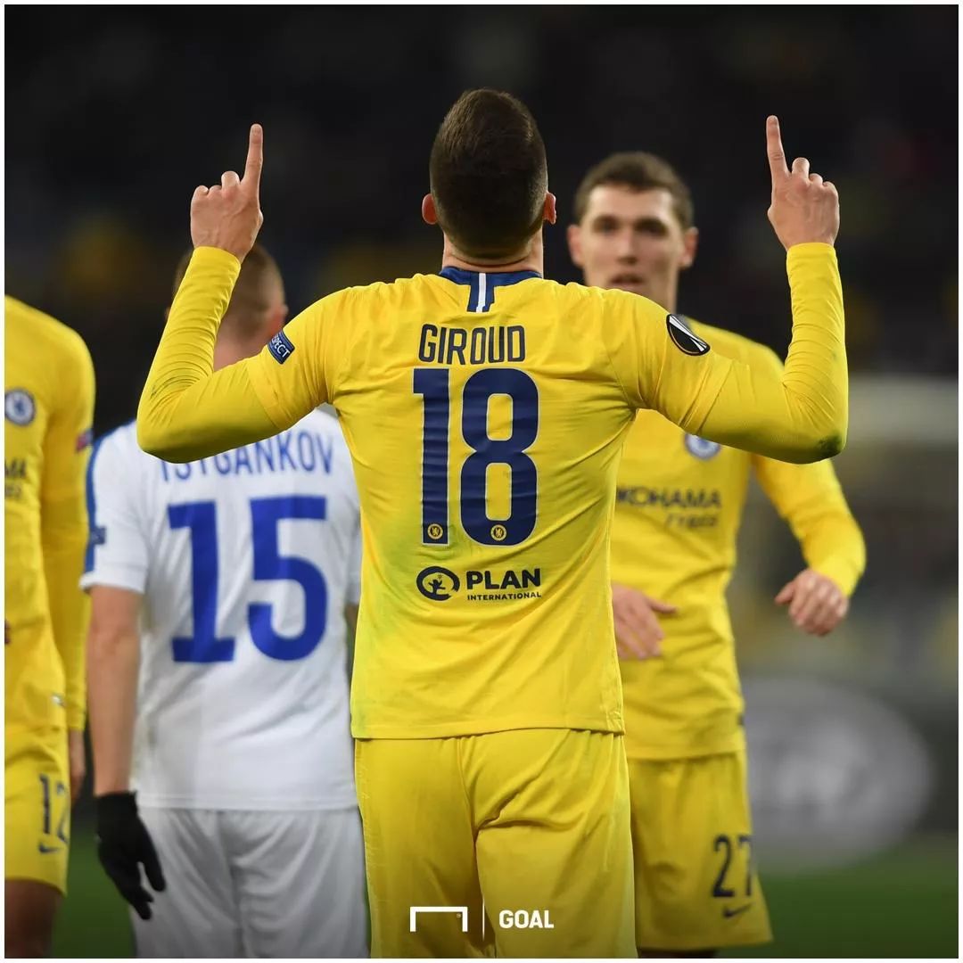 黑豹切尔西签下中锋戴维斯