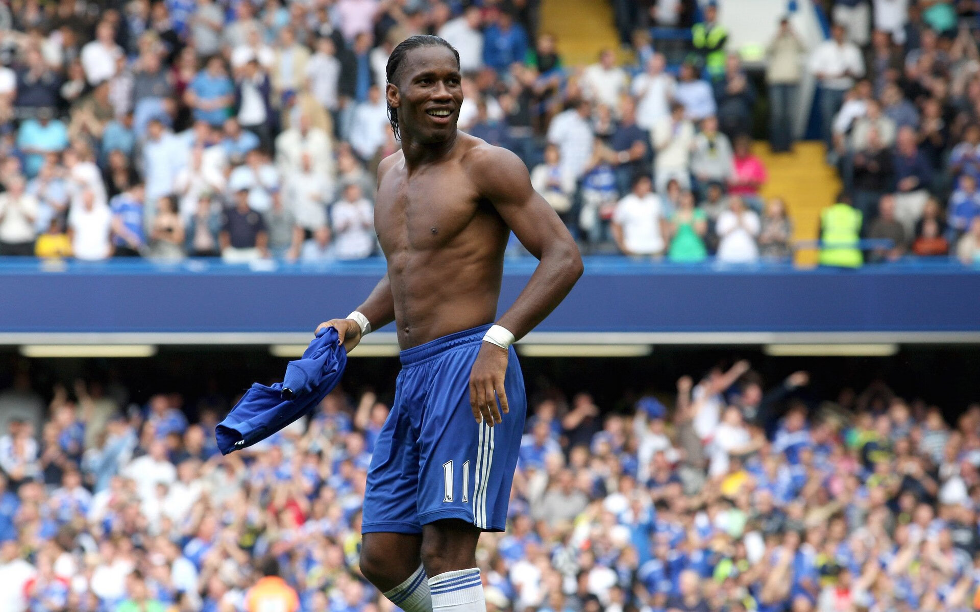 橙衣军团演逆转奇迹,托尼刷新纪录书写新篇