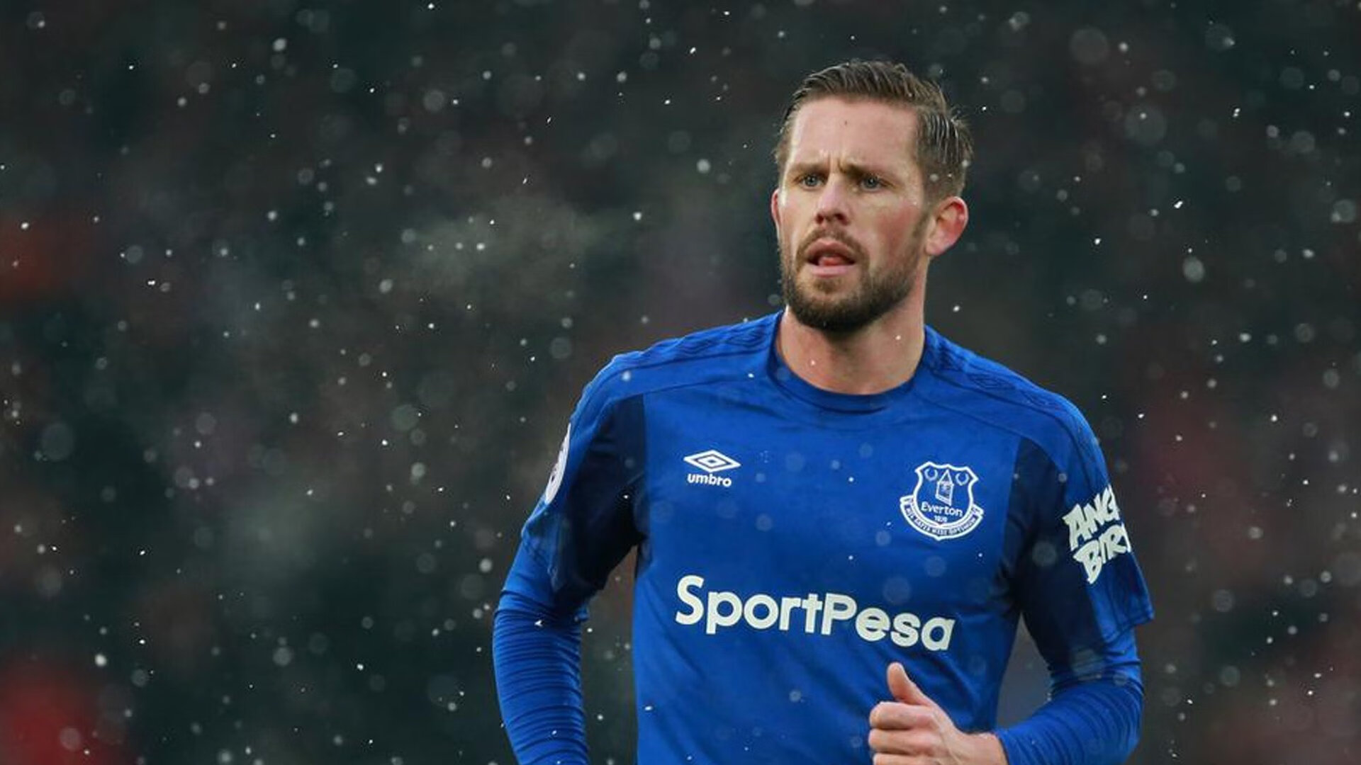 跨越赛场的火炬,从火箭翻盘天津到塔图姆统治全场,逆袭的基因如何传递?